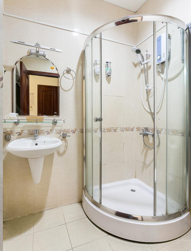 Khách sạn Oyo 130 Tuan Long TP. Hồ Chí Minh